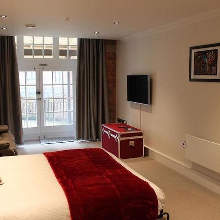 Waters Edge At Cocoa Suites 요크 외부 사진